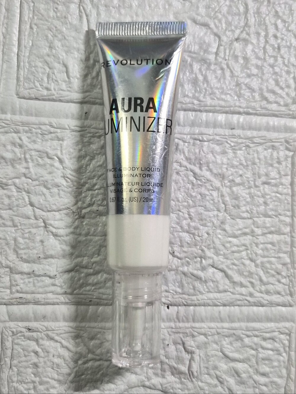 Revolution Aura Illuminizer Trippin Pink Liquid Highlighter Face Body Glow Fairy